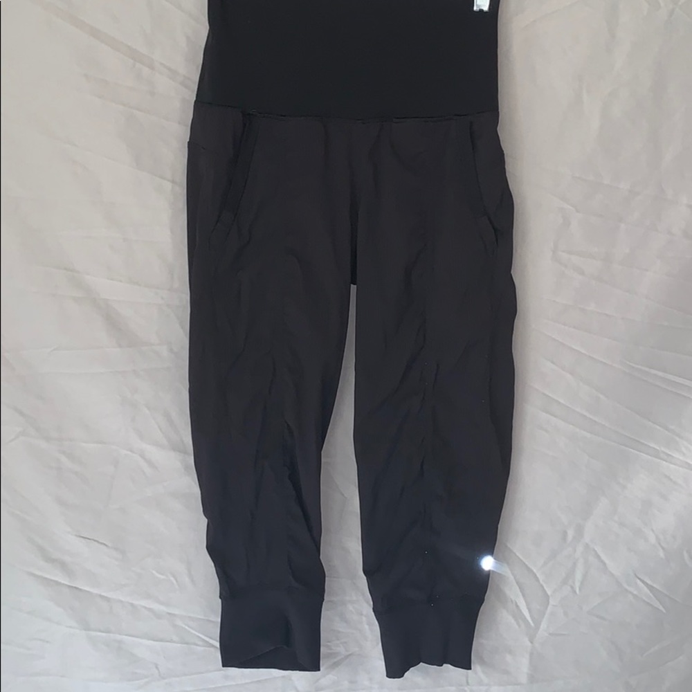 Lululemon flux crop Sz. 4.